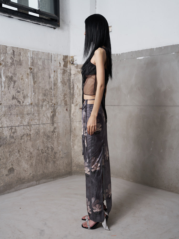 Plum Blossom Top in Black