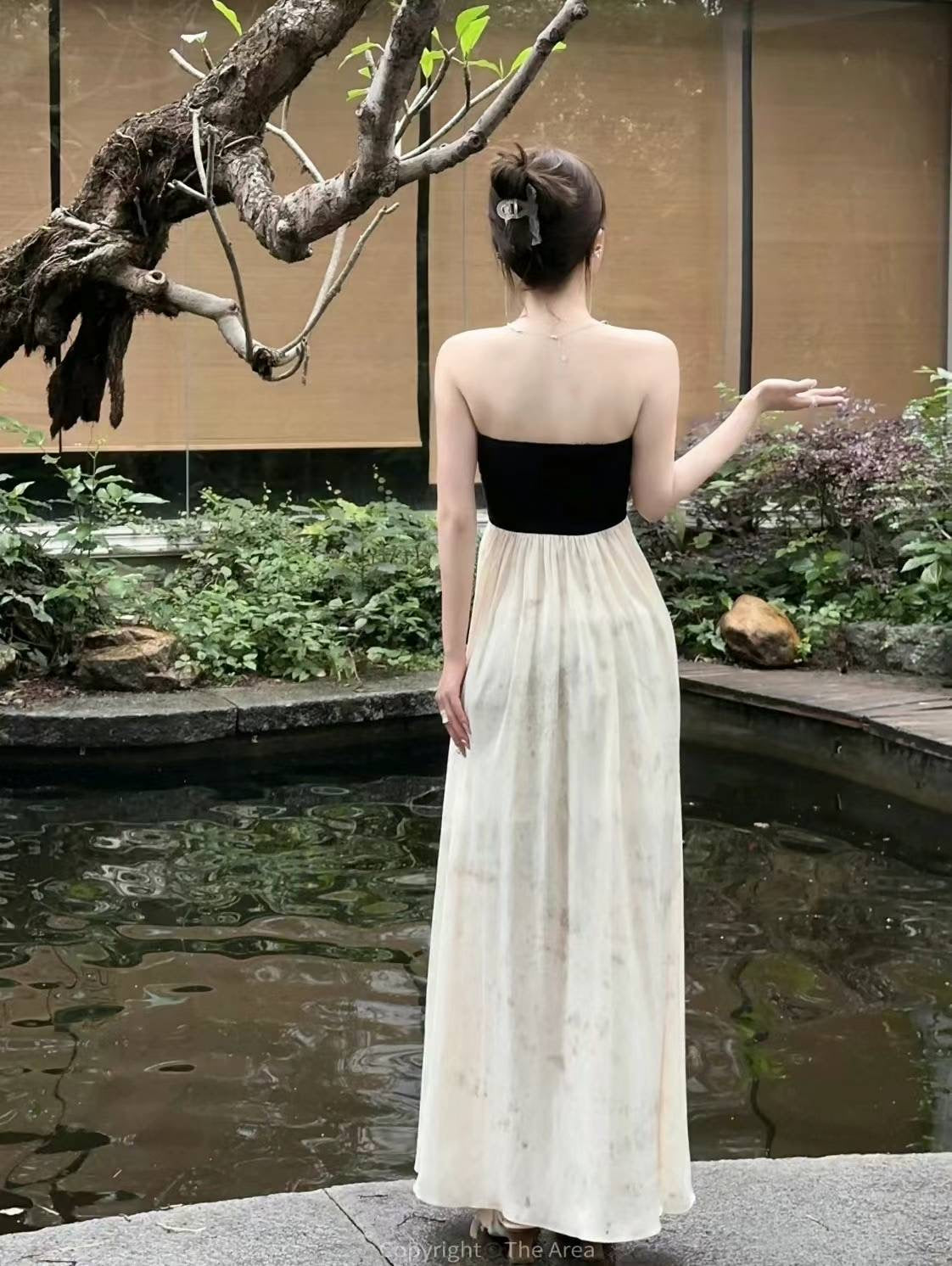 Beige Tube Dress with Black Seam