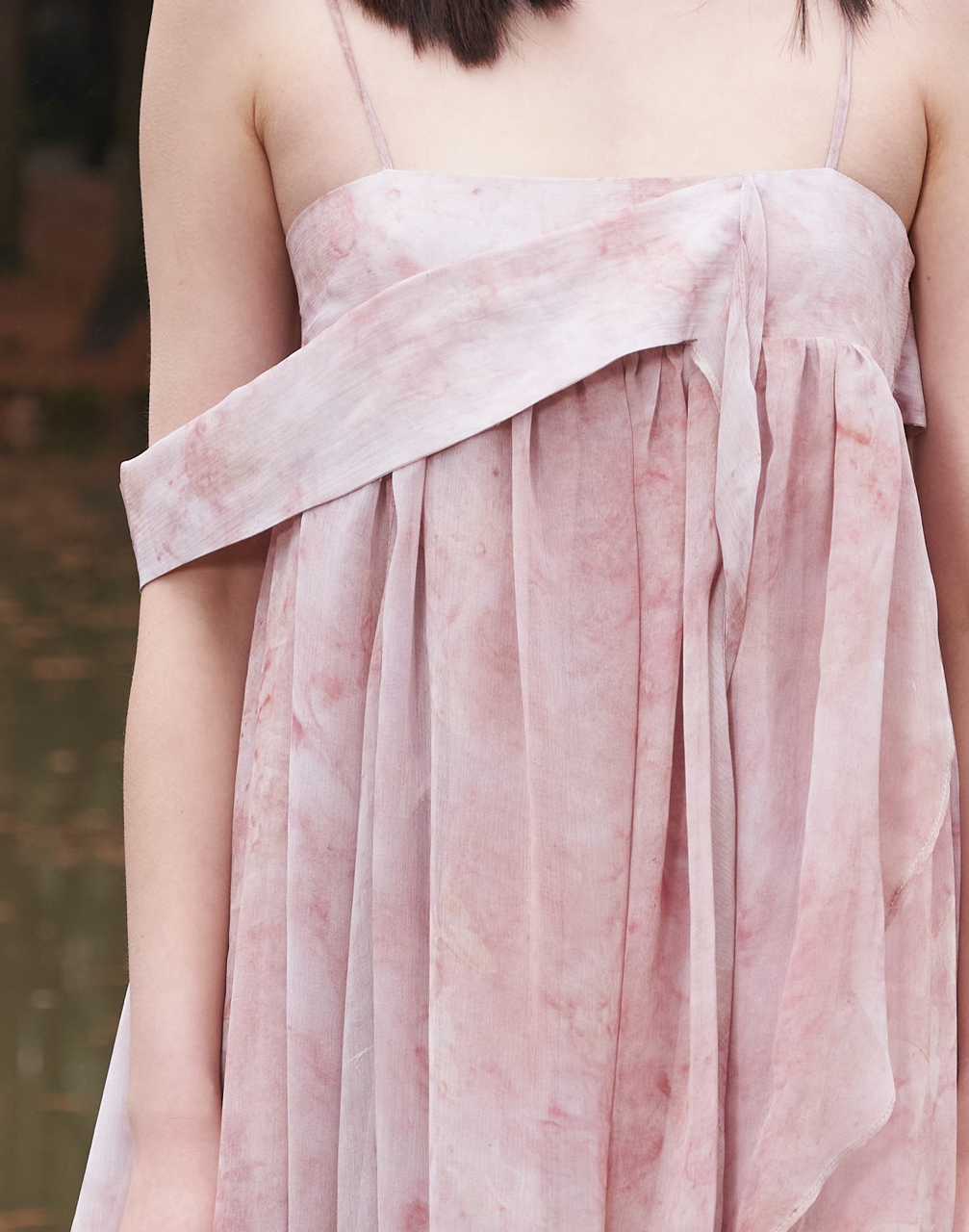 YUXUAN GIA pink printed midi dress resort _detail