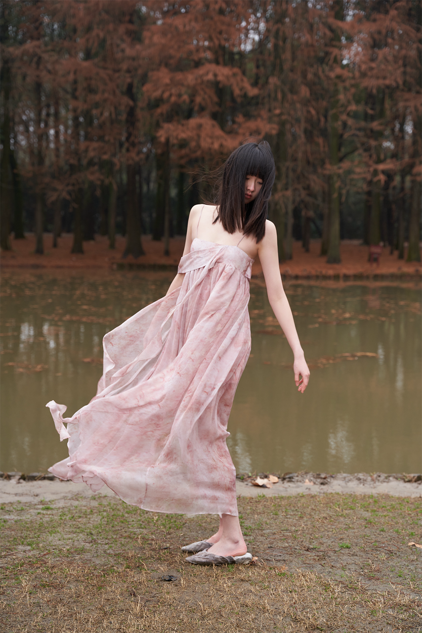 YUXUAN GIA pink printed midi dress resort _side