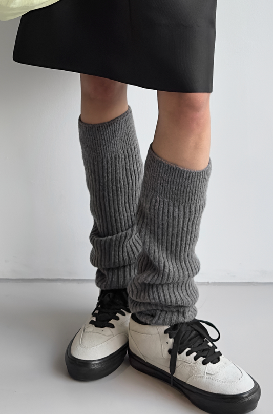 Fluffy Leg Warmer in Grey